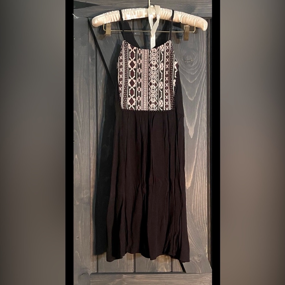 Hollister black aztec dress